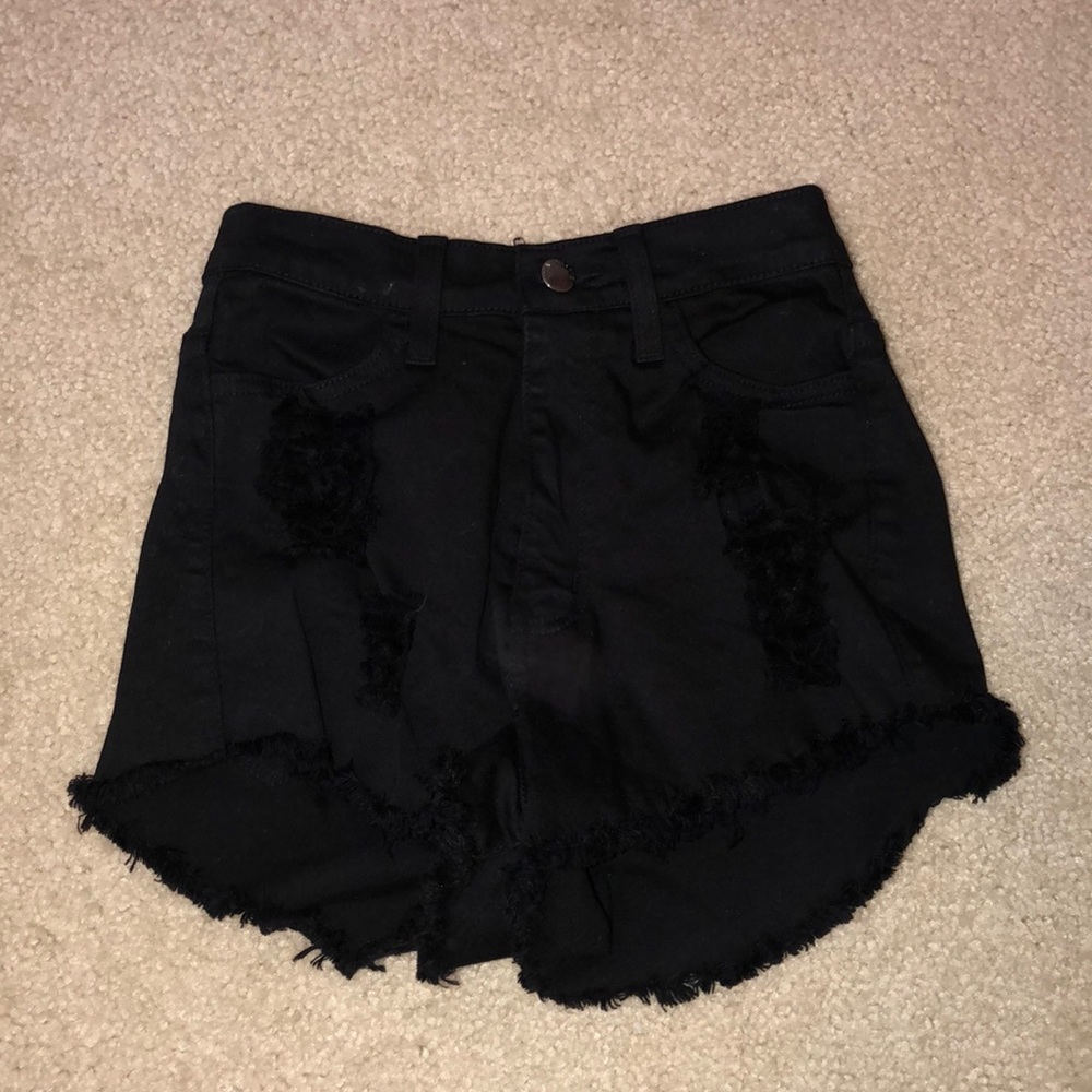 Fashion Nova size small black high waisted shorts